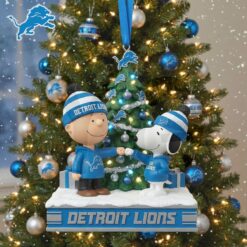 Detroit Lions x Peanuts Special Edition Christmas Ornament