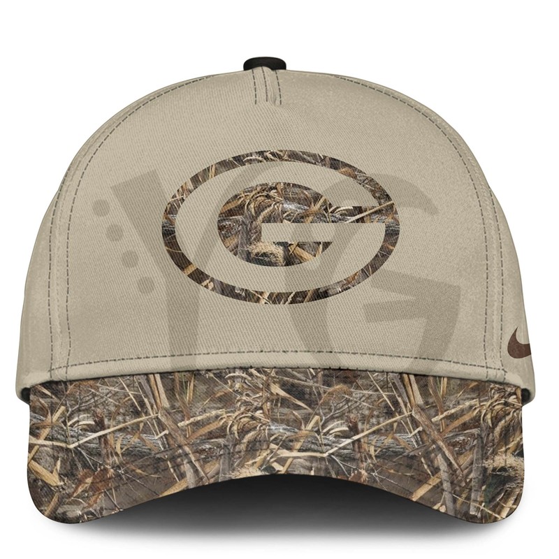 Green Bay Packers Deer Hunting Personalized Hoodie Green Bay Packers Deer Hunting Personalized Hoodie