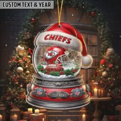 NFL Glass Snow Ball Helmet Football Limited Edition Ornaments 2