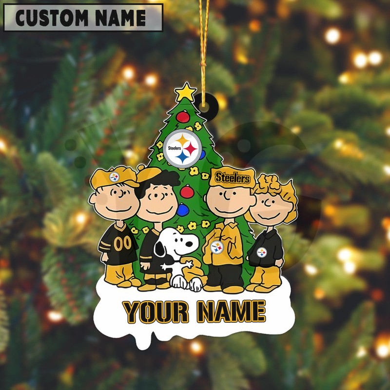 NFL The Peanuts Movie Christmas Tree Limited Edition Ornaments NFL The Peanuts Movie Christmas Tree Limited Edition Ornaments